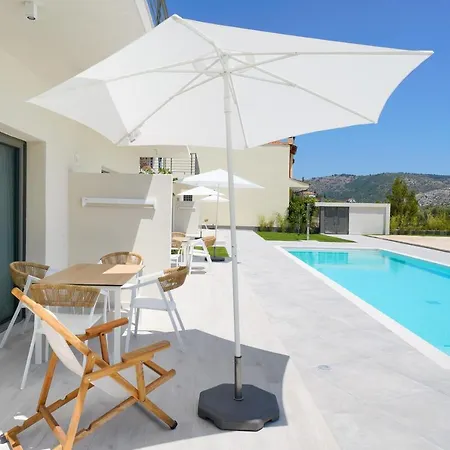 Lejlighed Filoxenia Luxury Potos