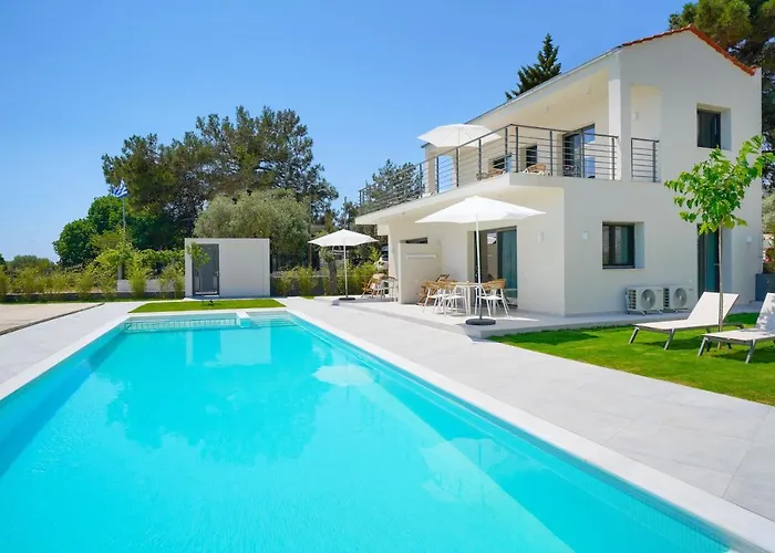 Filoxenia Luxury Apartament Potos